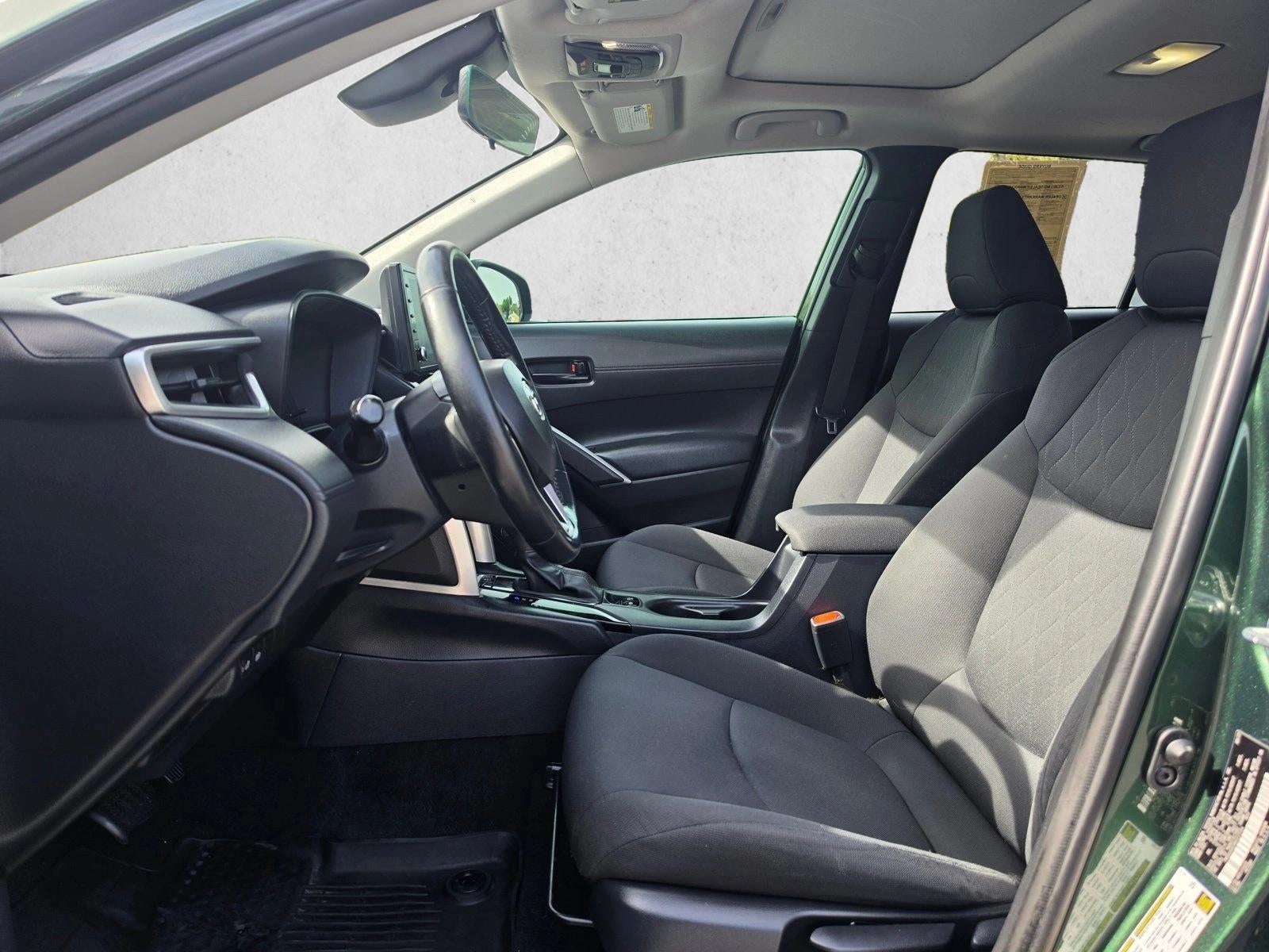 2022 Toyota Corolla Cross LE 4WD (Natl)
