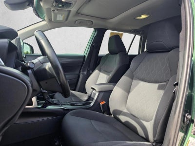 2022 Toyota Corolla Cross LE 4WD (Natl)