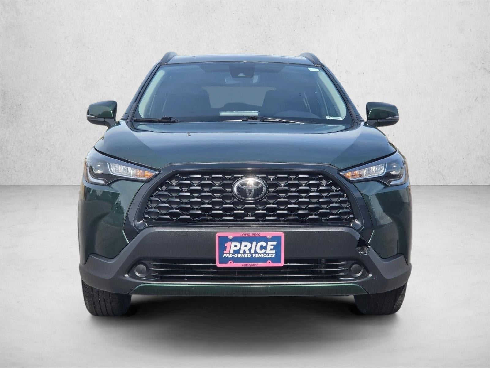 2022 Toyota Corolla Cross LE 4WD (Natl)