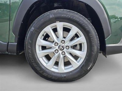 2022 Toyota Corolla Cross LE 4WD (Natl)