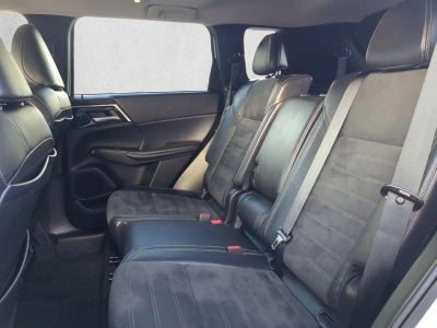 2023 Mitsubishi Outlander SE S-AWC