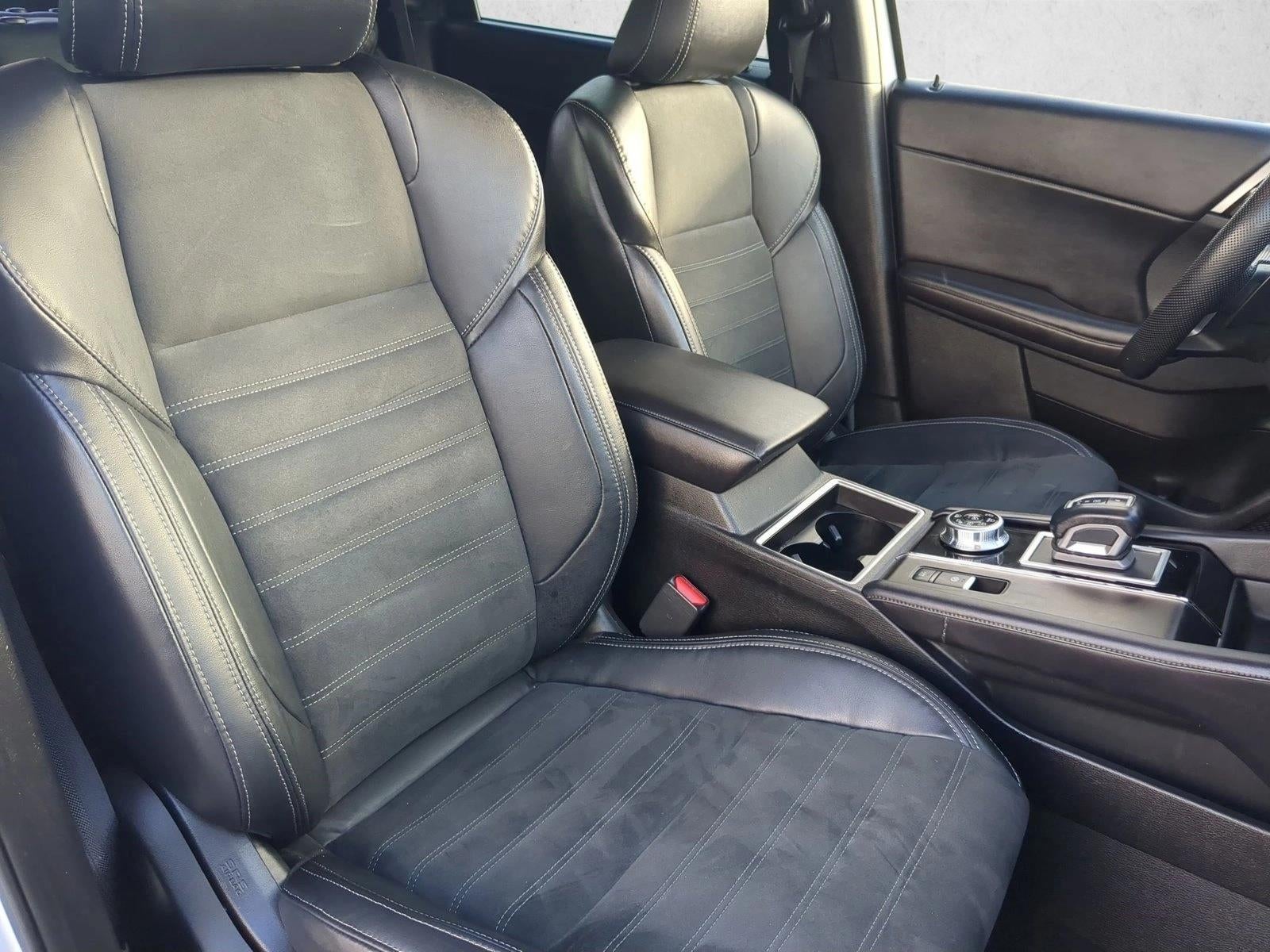 2023 Mitsubishi Outlander SE S-AWC