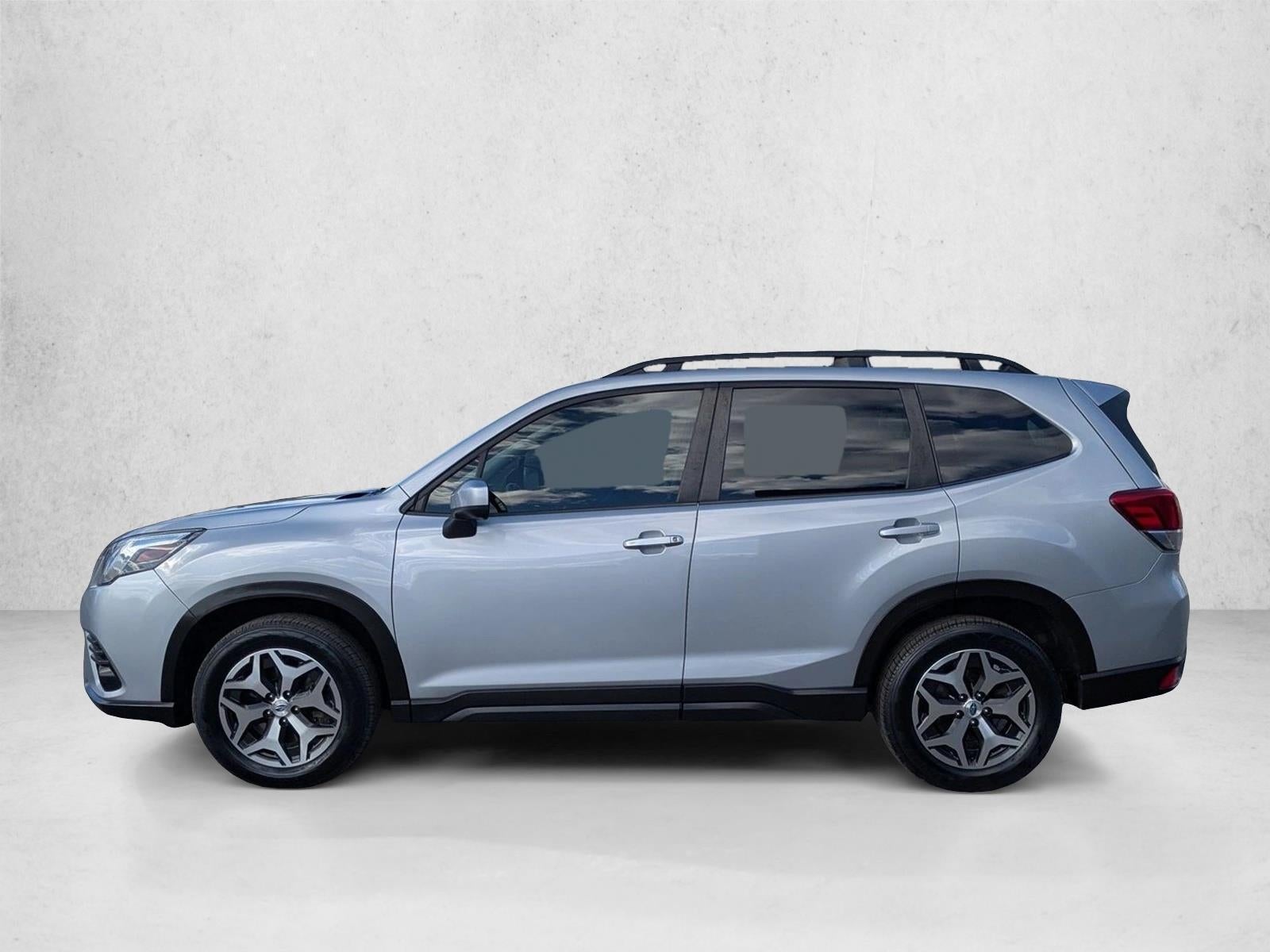 2023 Subaru Forester Premium CVT