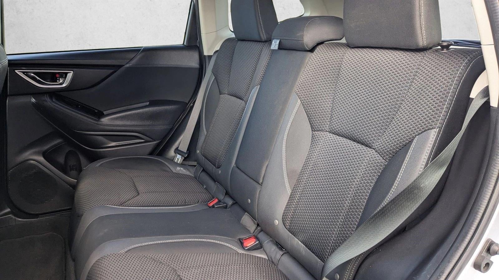 2023 Subaru Forester Premium CVT