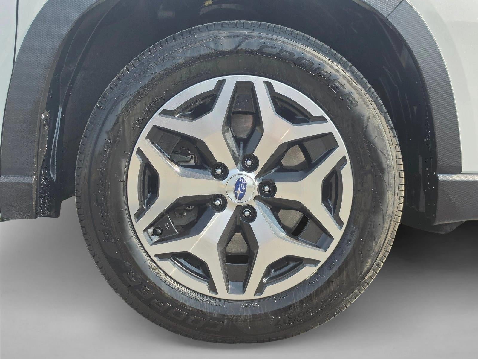 2020 Subaru Forester Premium CVT