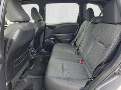 2025 Subaru Forester Premium AWD