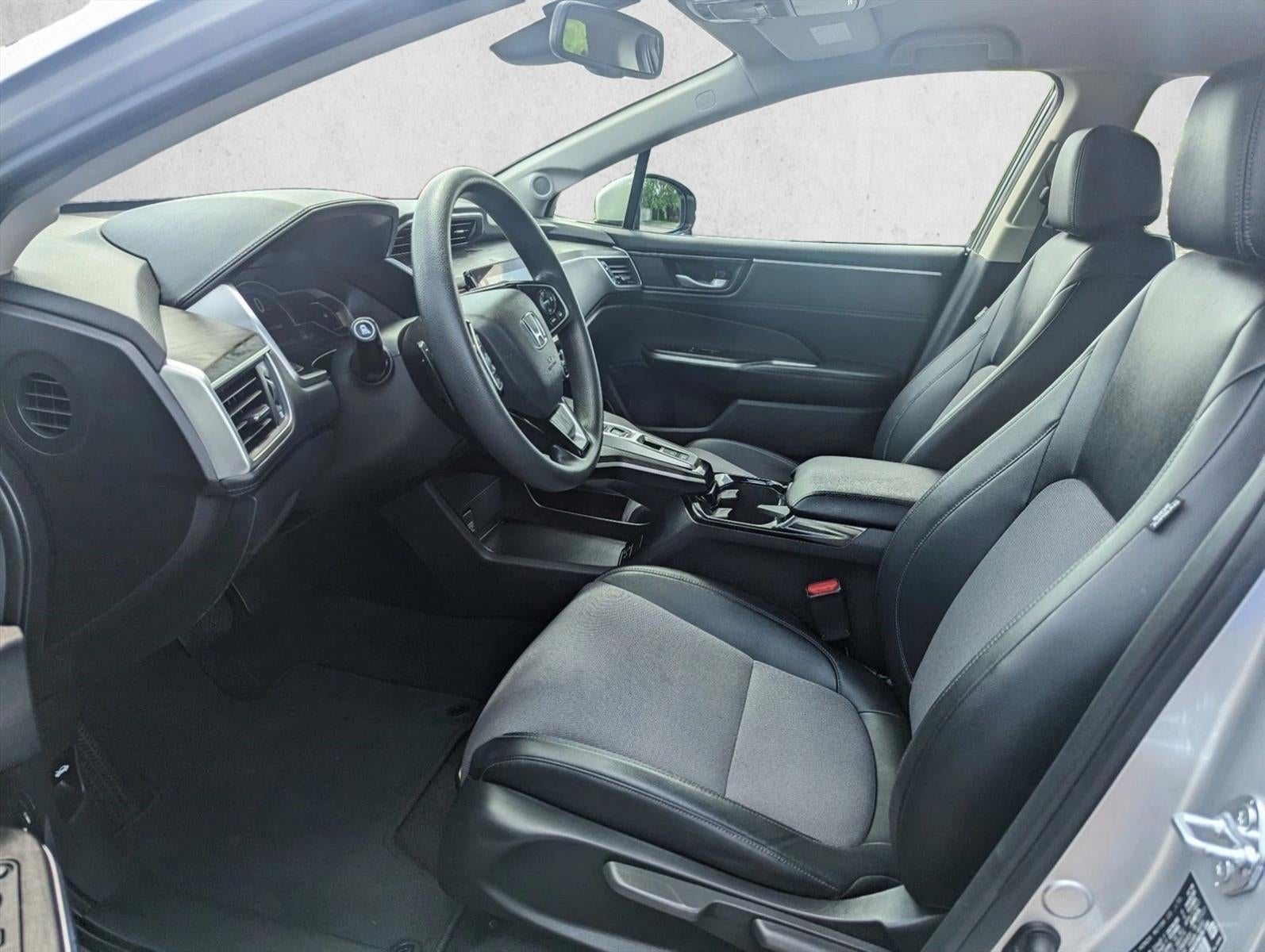 2018 Honda Clarity Plug-In Hybrid Sedan