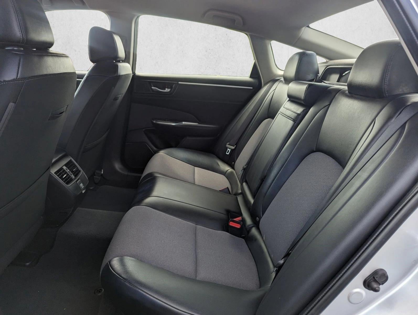 2018 Honda Clarity Plug-In Hybrid Sedan