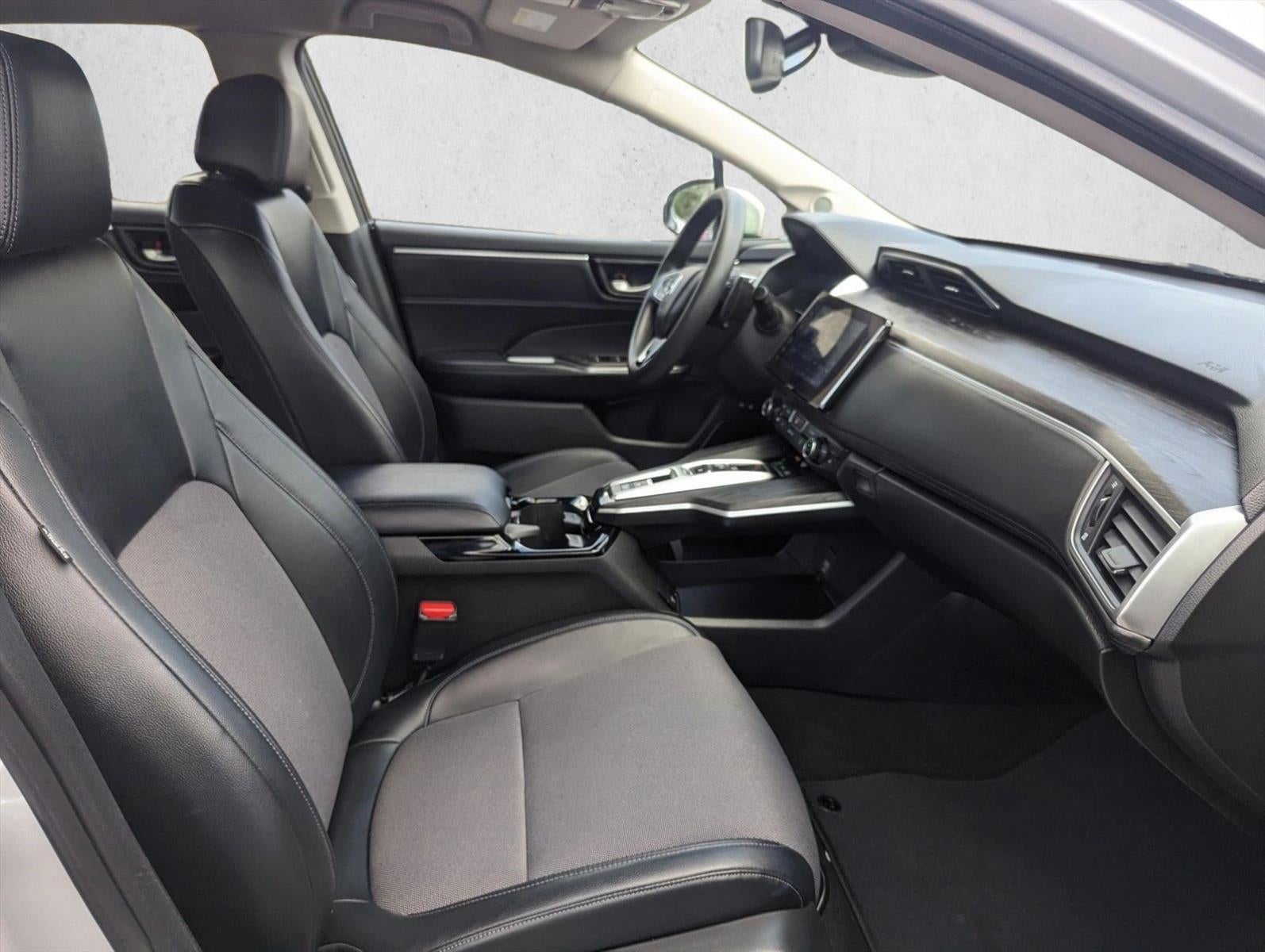 2018 Honda Clarity Plug-In Hybrid Sedan