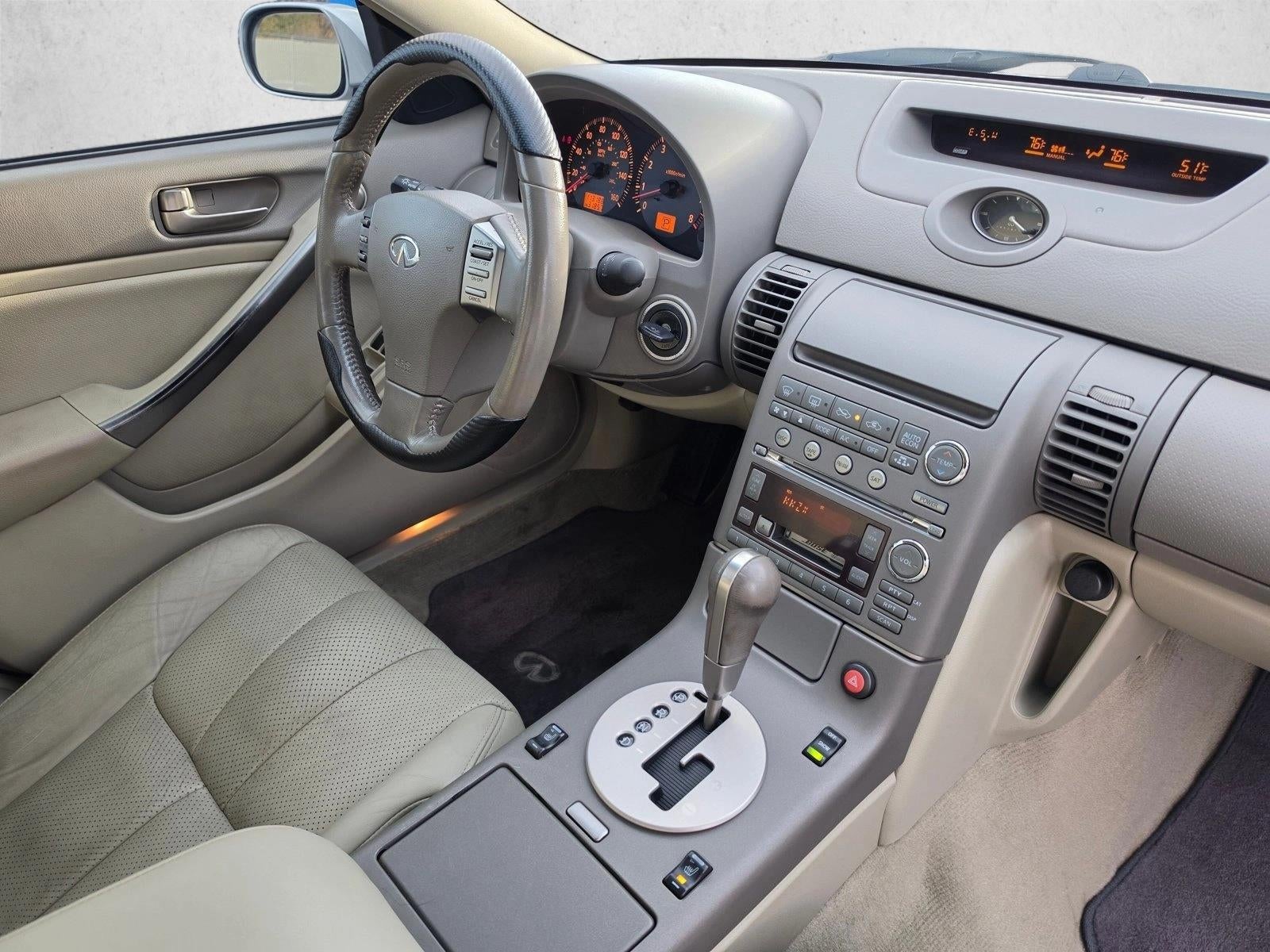 2004 INFINITI G35 Sedan w/Leather