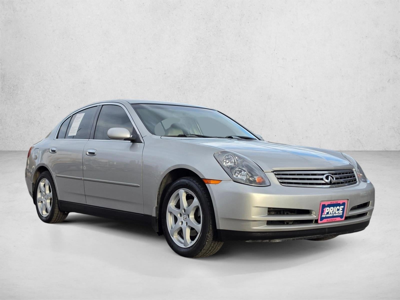 2004 INFINITI G35 Sedan w/Leather