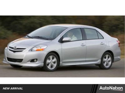 2007 Toyota Yaris 4dr Sdn Auto Base (Natl)