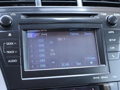 2012 Toyota Prius v 5dr Wgn Five (Natl)