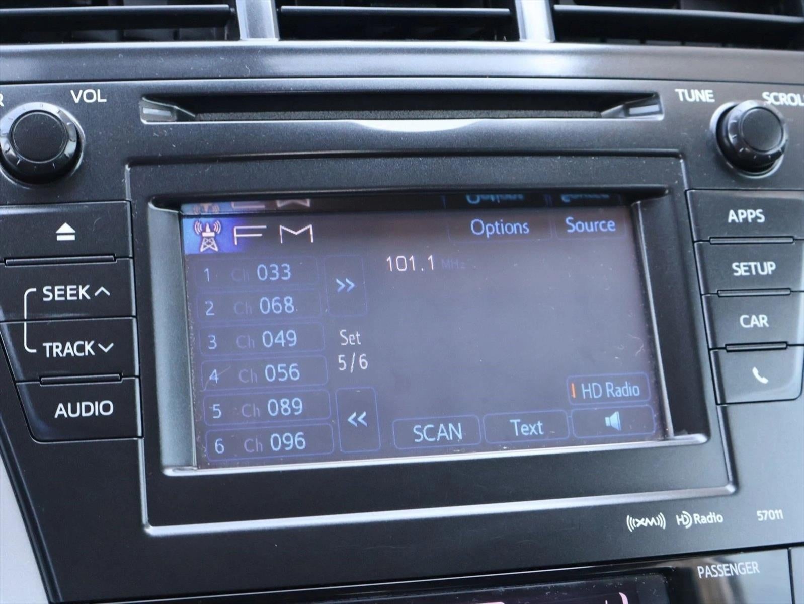2012 Toyota Prius v 5dr Wgn Five (Natl)