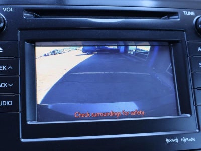2012 Toyota Prius v 5dr Wgn Five (Natl)