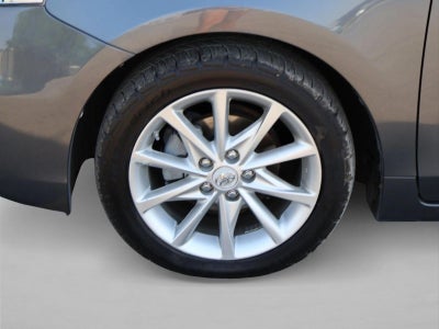 2012 Toyota Prius v 5dr Wgn Five (Natl)