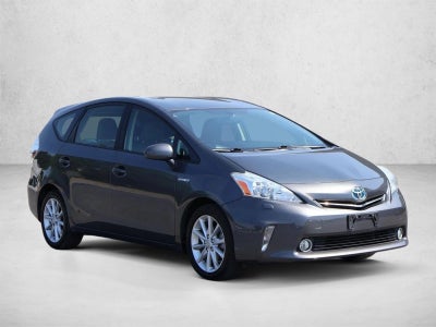 2012 Toyota Prius v 5dr Wgn Five (Natl)