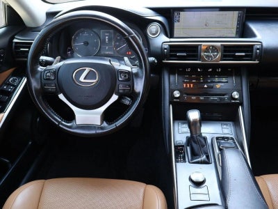 2018 Lexus IS 300 AWD