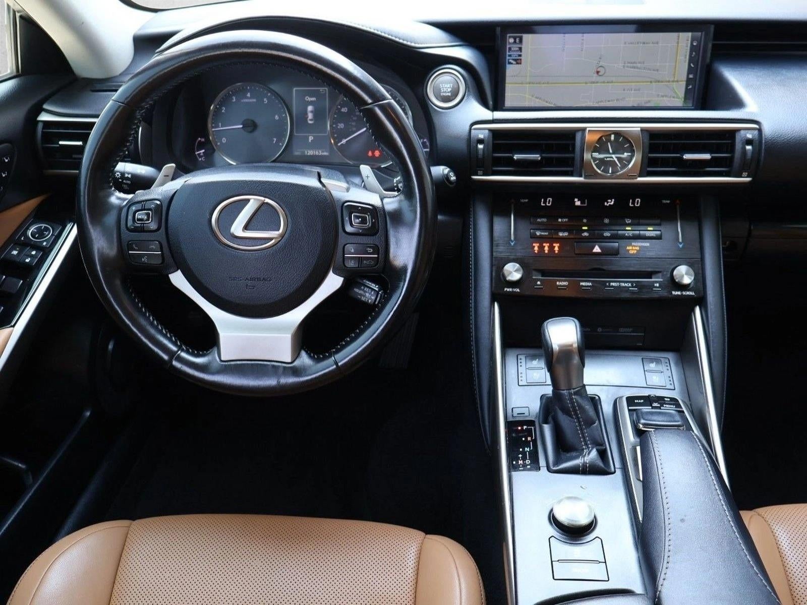 2018 Lexus IS 300 AWD