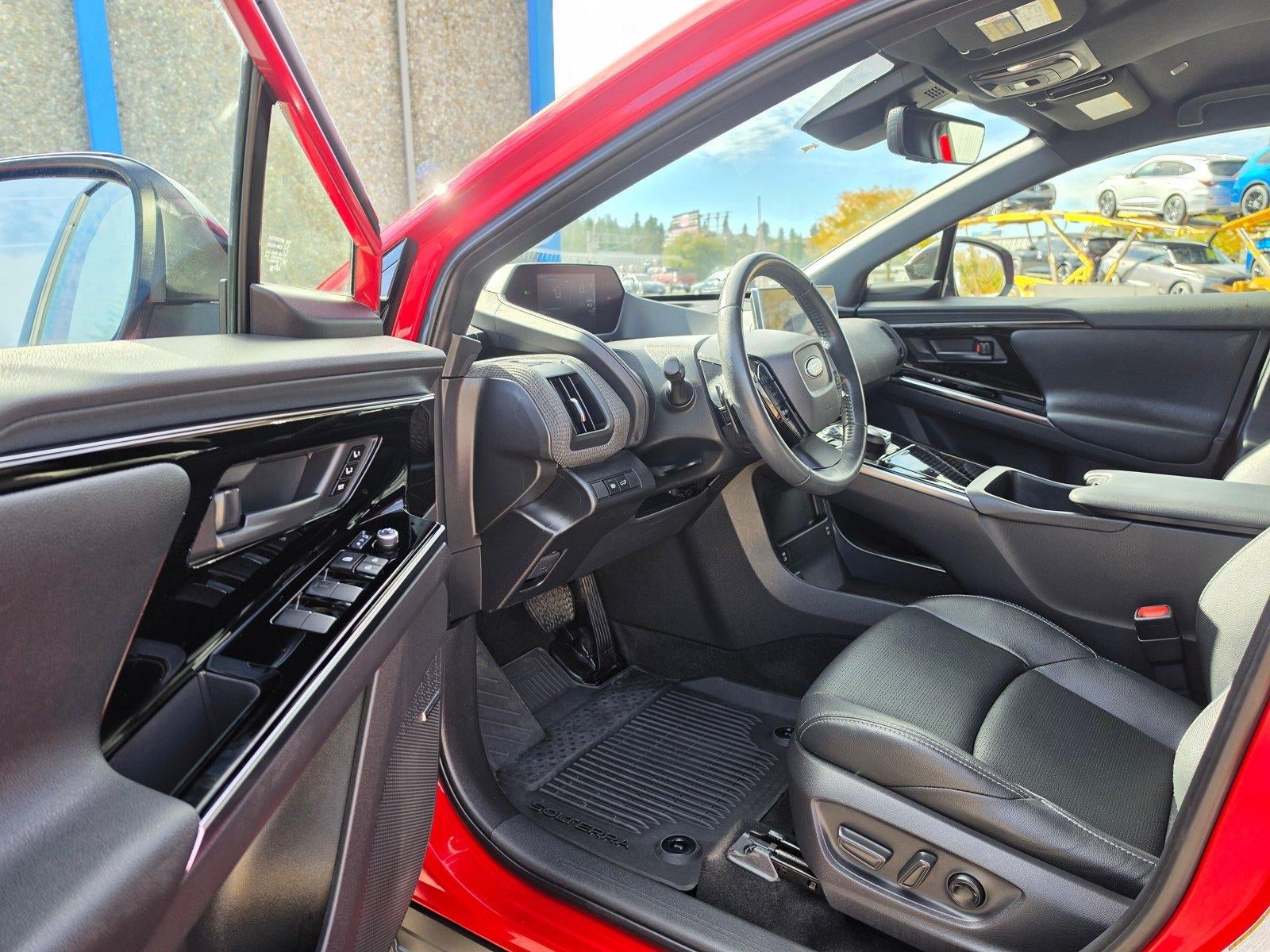 2023 Subaru Solterra Limited AWD