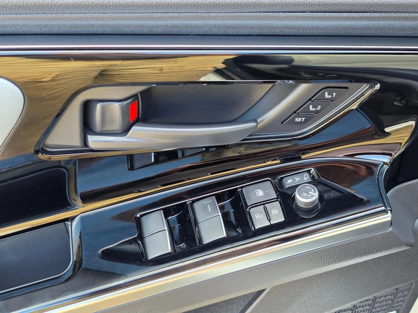 2023 Subaru Solterra Limited AWD
