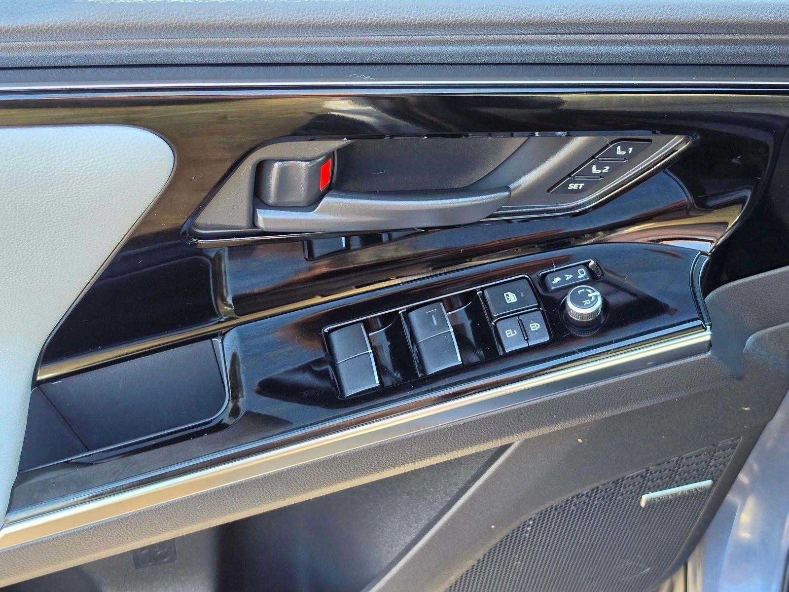 2023 Subaru Solterra Limited AWD
