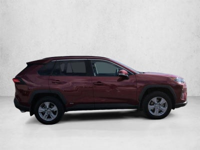 2022 Toyota RAV4 Hybrid LE AWD (Natl)