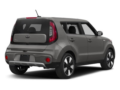2017 Kia Soul + Auto