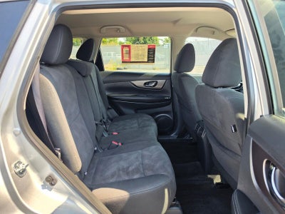 2016 Nissan Rogue AWD 4dr SV