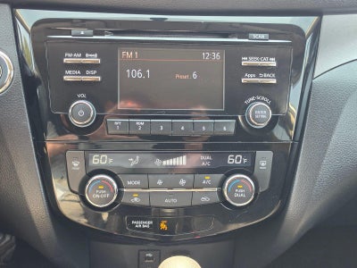 2016 Nissan Rogue AWD 4dr SV