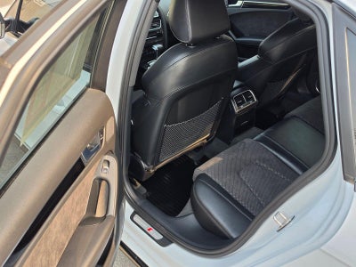 2016 Audi A4 Auto quattro 2.0T Premium Plus