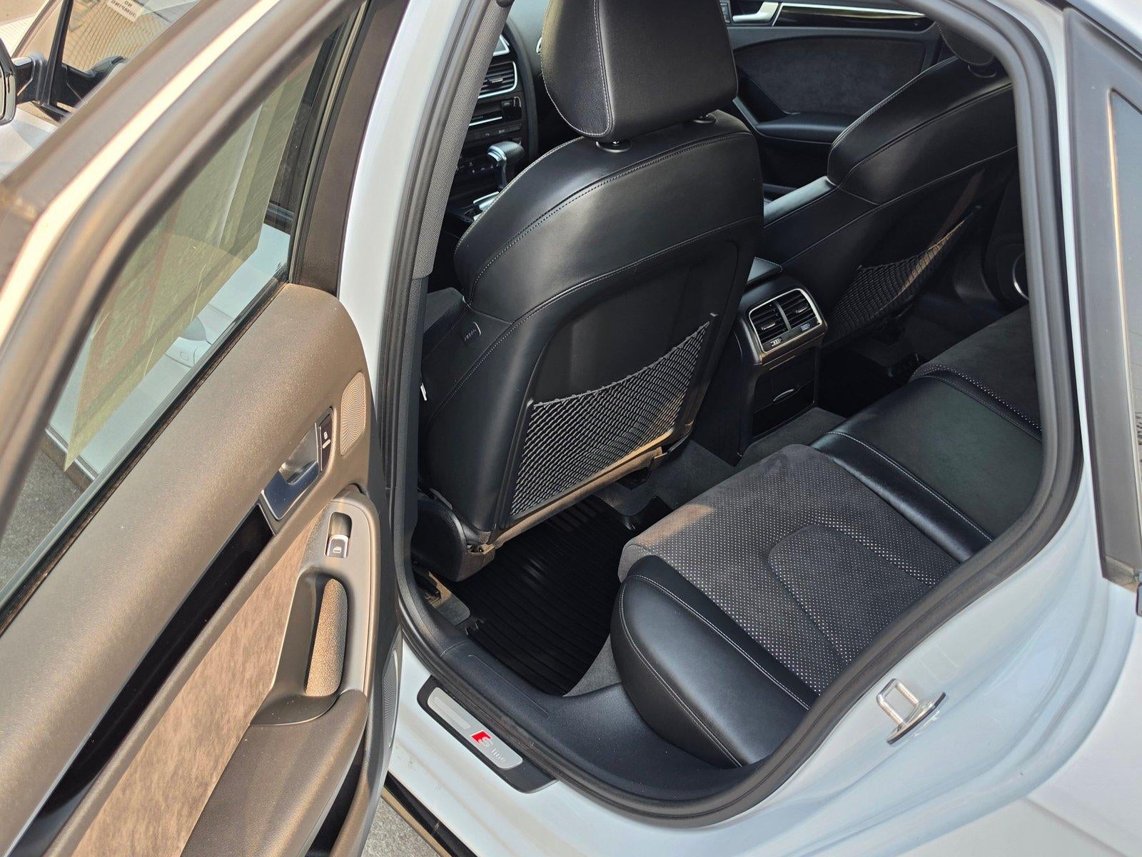 2016 Audi A4 Auto quattro 2.0T Premium Plus