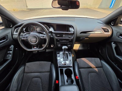 2016 Audi A4 Auto quattro 2.0T Premium Plus