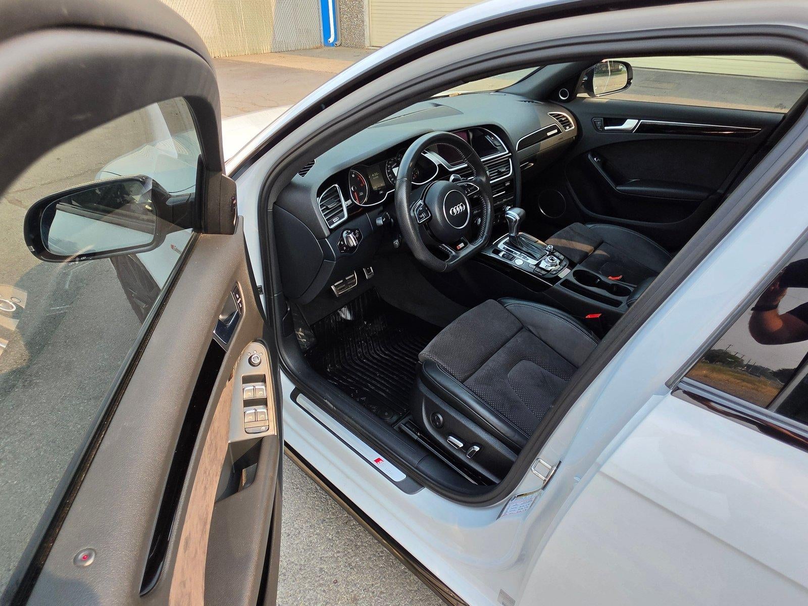 2016 Audi A4 Auto quattro 2.0T Premium Plus