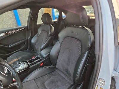 2016 Audi A4 Auto quattro 2.0T Premium Plus