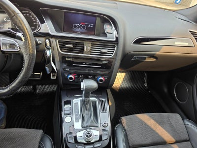 2016 Audi A4 Auto quattro 2.0T Premium Plus