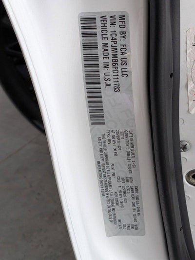 2023 Jeep Cherokee Altitude Lux 4x4