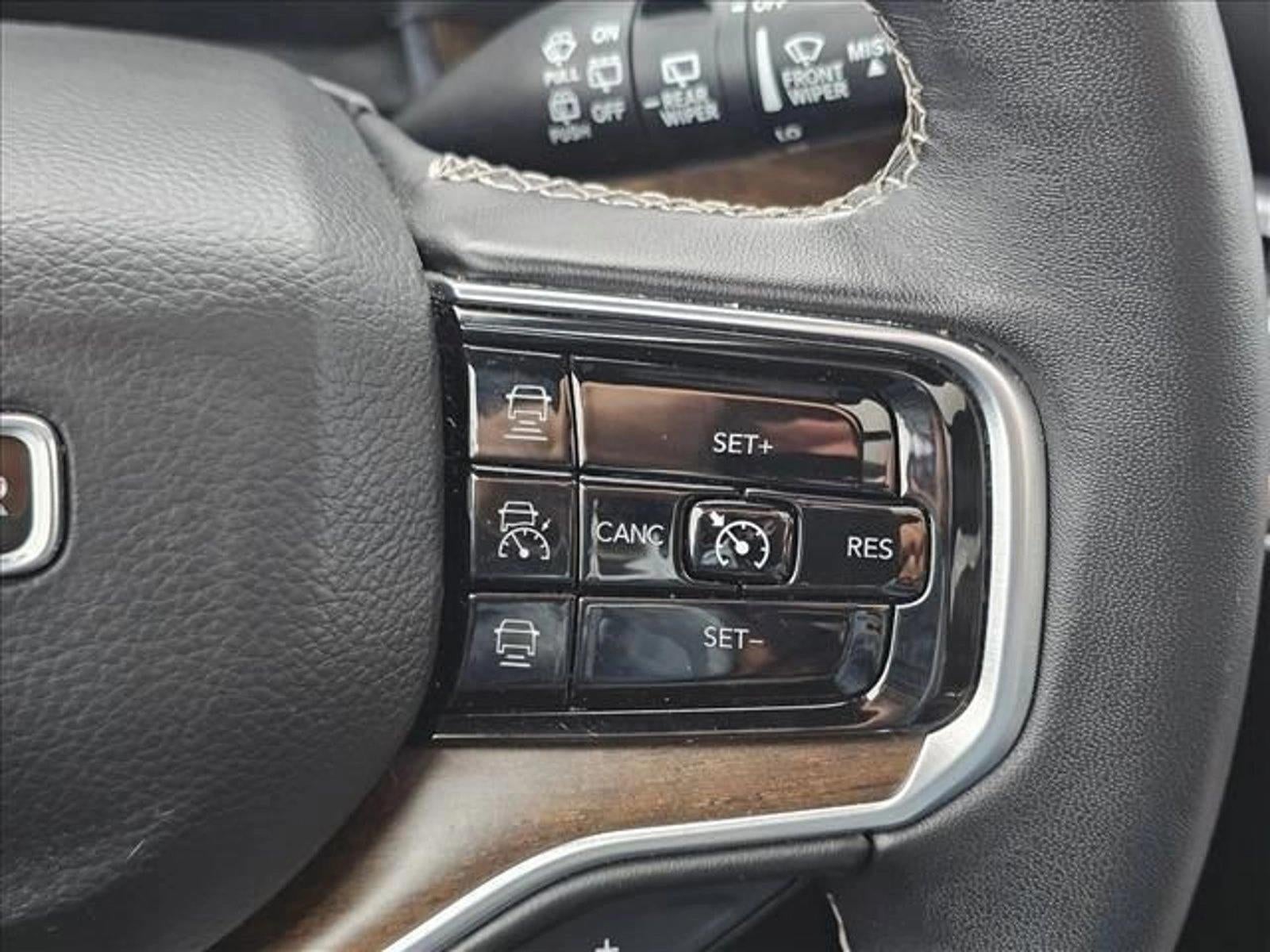 2023 Jeep Grand Wagoneer 4x4