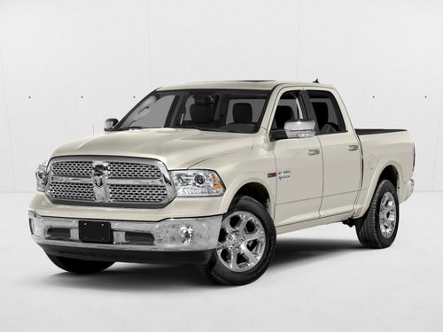 2017 RAM 1500 Laramie 4x2 Crew Cab 5'7" Box