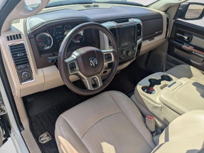 2017 RAM 1500 Laramie 4x2 Crew Cab 5'7" Box