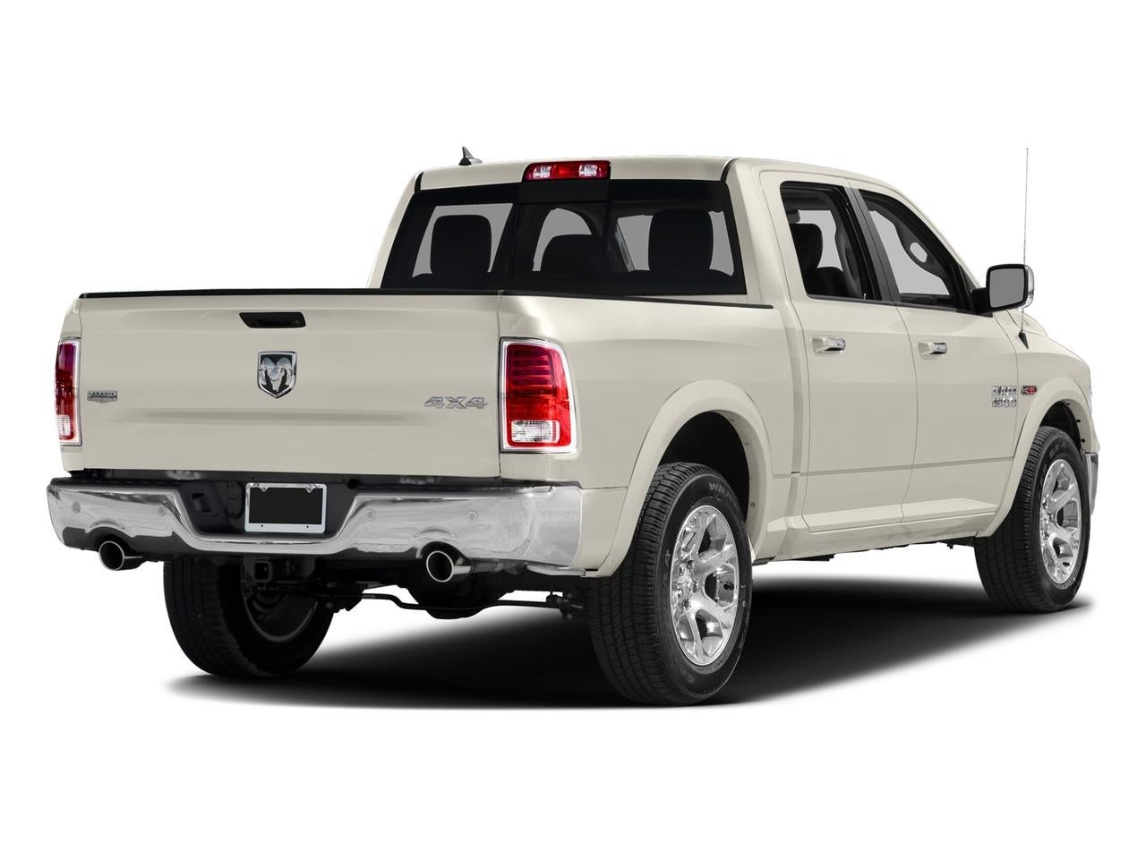 2017 RAM 1500 Laramie 4x2 Crew Cab 5'7" Box