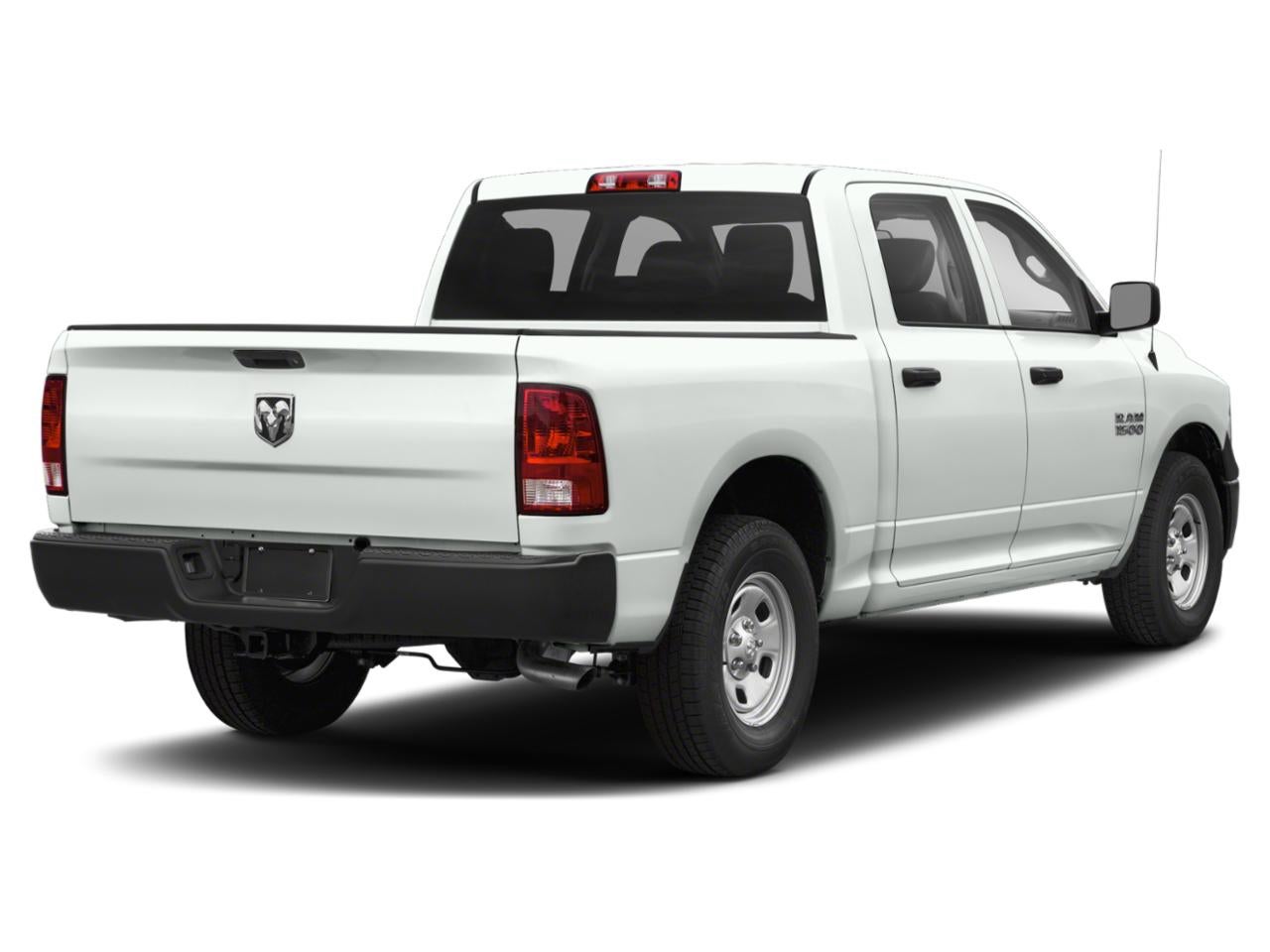 2018 RAM 1500 Express 4x4 Crew Cab 5'7" Box
