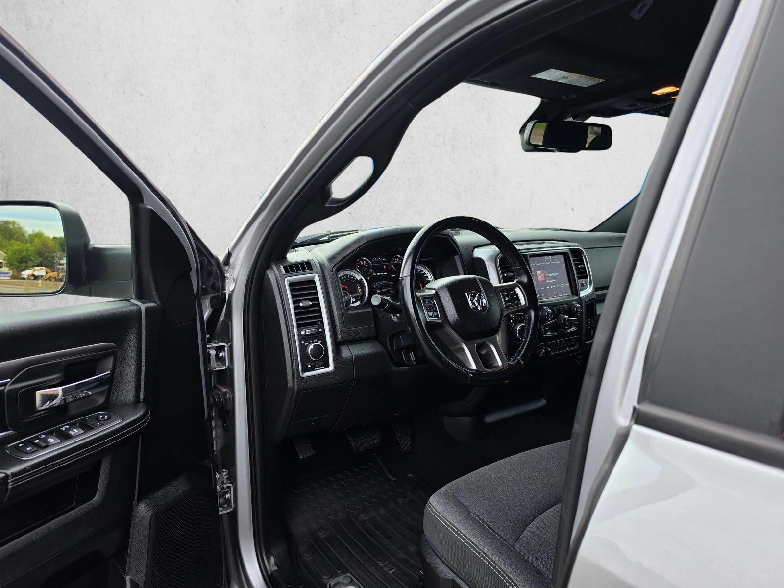 2021 RAM 1500 Classic Warlock 4x4 Crew Cab 5'7" Box