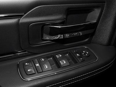 2013 RAM 1500 4WD Crew Cab 5.7 Ft Box Big Horn