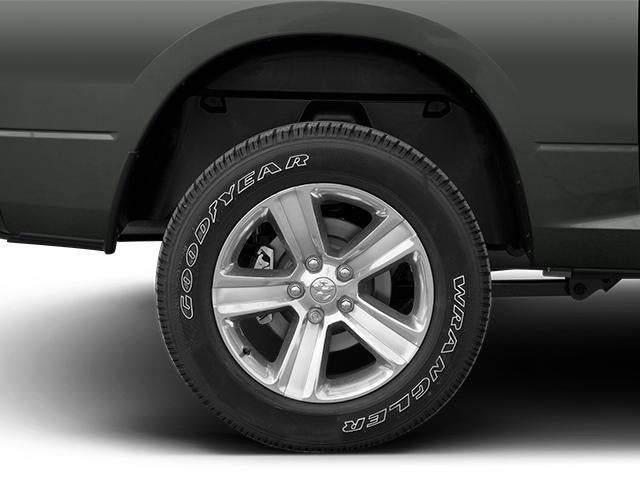 2013 RAM 1500 4WD Crew Cab 5.7 Ft Box Big Horn