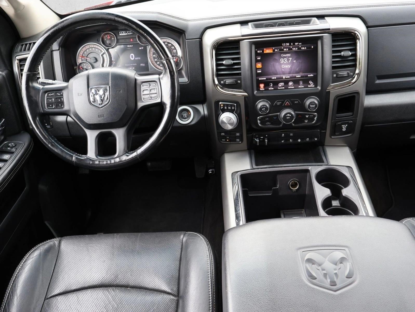 2014 RAM 1500 4WD Crew Cab 5.7 Ft Box Sport