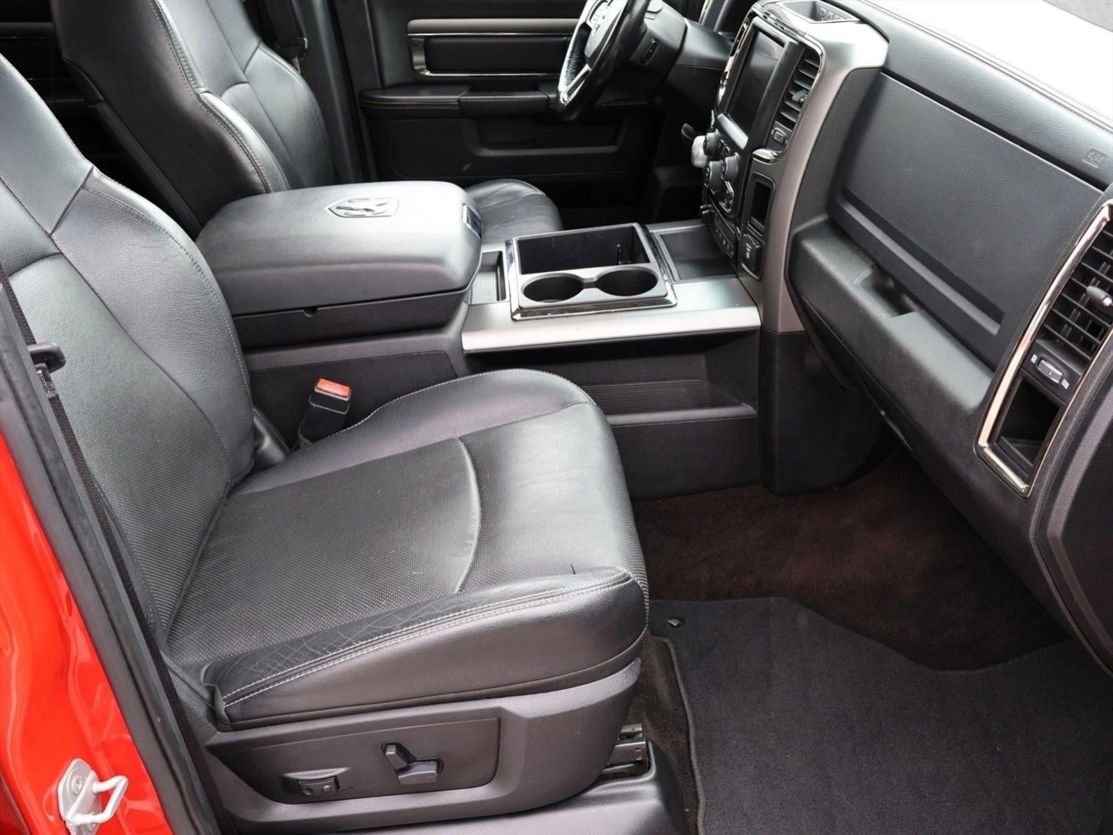 2014 RAM 1500 4WD Crew Cab 5.7 Ft Box Sport
