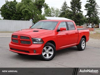 2014 RAM 1500 4WD Crew Cab 5.7 Ft Box Sport