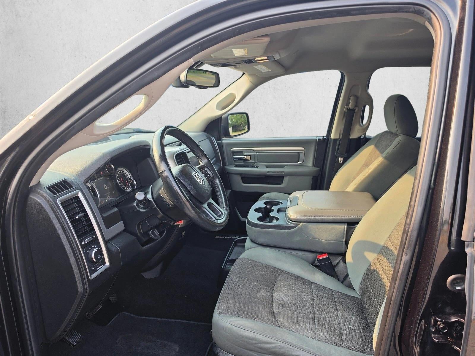 2018 RAM 1500 Big Horn 4x4 Crew Cab 6'4" Box