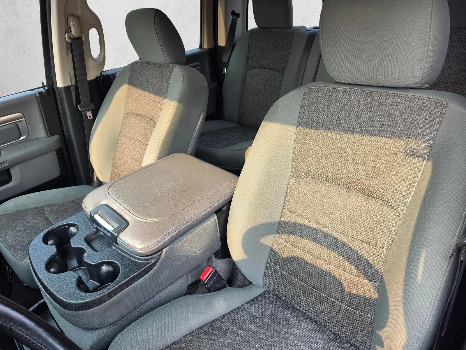 2018 RAM 1500 Big Horn 4x4 Crew Cab 6'4" Box